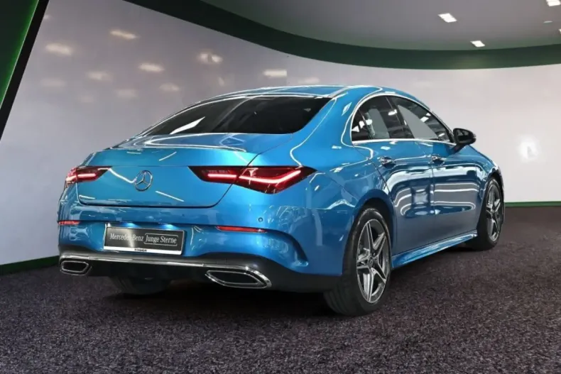 Mercedes-Benz CLA 250 din 2024 cu 6.741 km - oferta MER106114 - foto 3