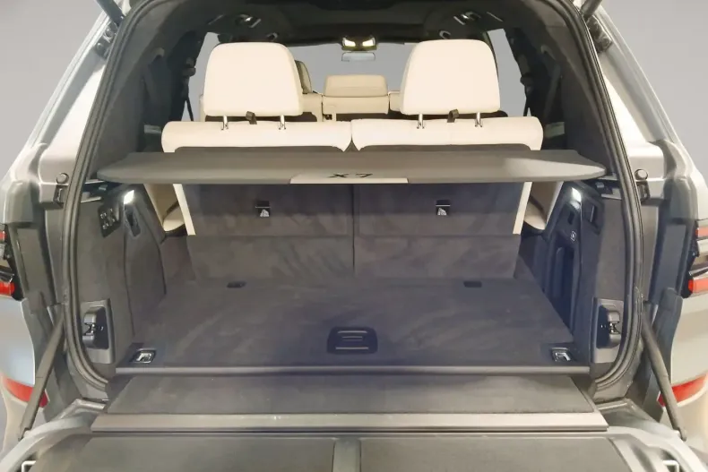 BMW X7 din 2023 cu 42.310 km - oferta BMW106127 - foto 12
