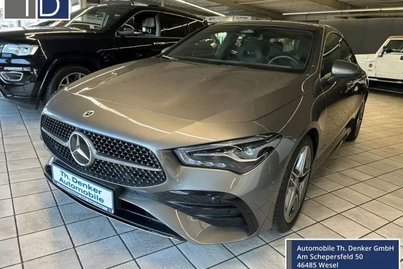 Mercedes-Benz CLA 180 din 2024 cu 24.571 km - oferta MER106128 - foto 1