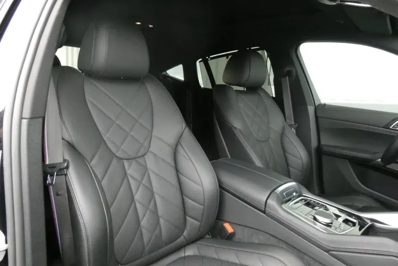 BMW X6 din 2023 cu 39.015 km - oferta BMW106130 - foto 14