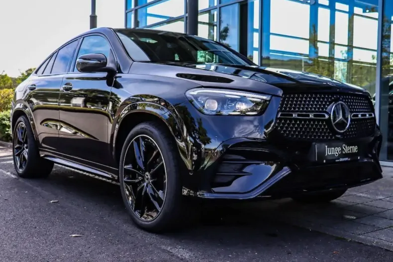 Mercedes-Benz GLE 300 din 2024 cu 5.100 km - oferta MER106169 - foto 1