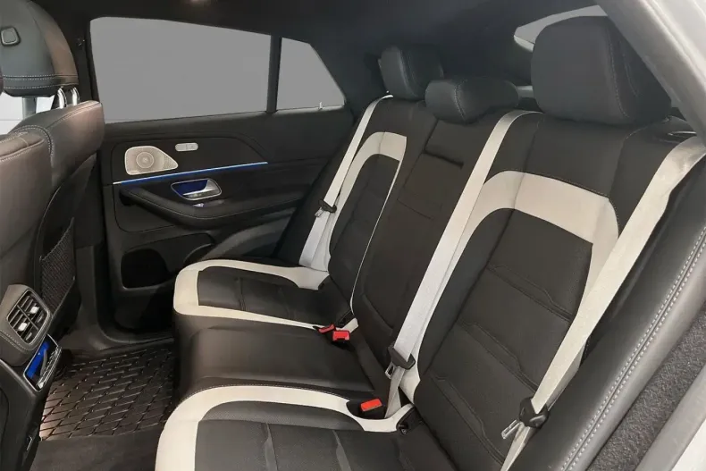 Mercedes-Benz GLE 63 AMG din 2023 cu 14.000 km - oferta MER106172 - foto 19