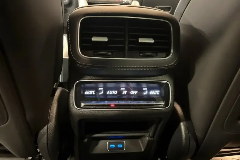 Mercedes-Benz GLE 63 AMG din 2023 cu 14.000 km - oferta MER106172 - foto 22