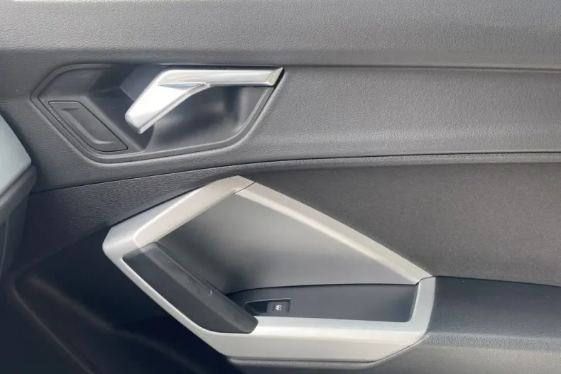 Audi Q3 din 2020 cu 73.844 km - oferta AUD106173 - foto 27