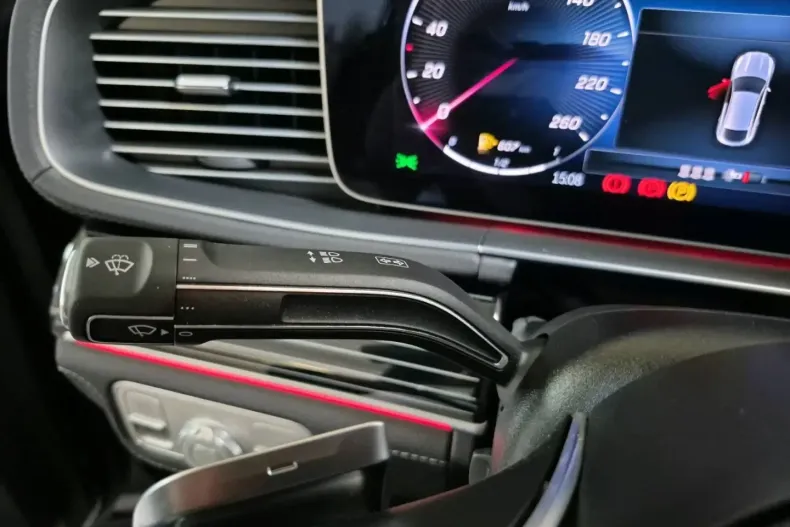 Mercedes-Benz GLE 450 din 2024 cu 14.900 km - oferta MER106175 - foto 25