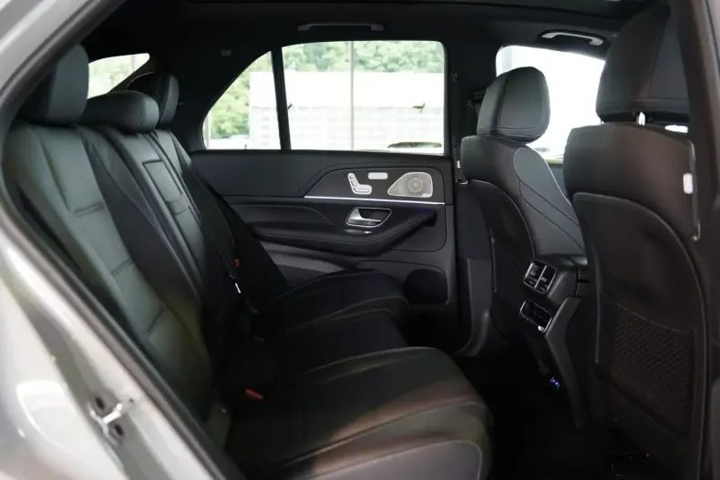 Mercedes-Benz GLE 450 din 2024 cu 25.000 km - oferta MER106195 - foto 22