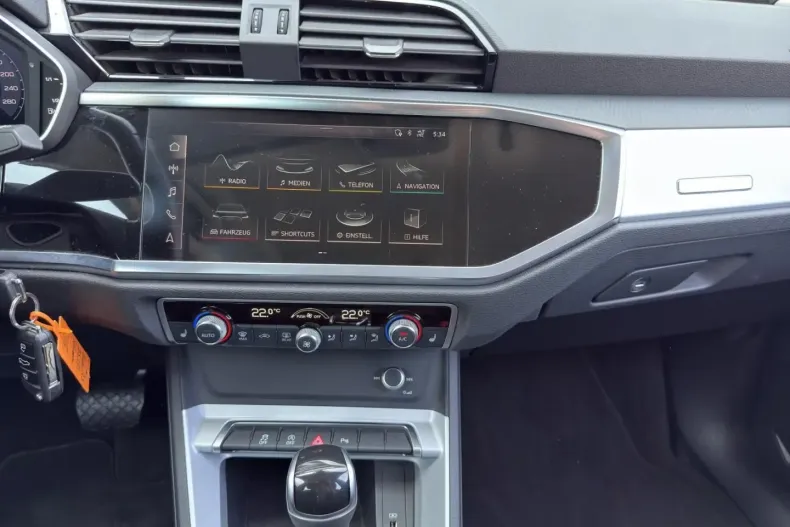 Audi Q3 din 2020 cu 75.700 km - oferta AUD106207 - foto 11