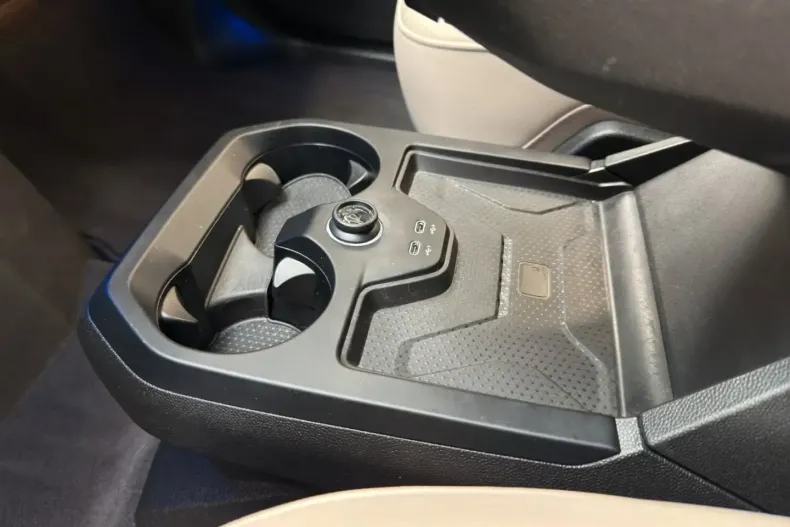 BMW iX din 2023 cu 24.300 km - oferta BMW106215 - foto 22