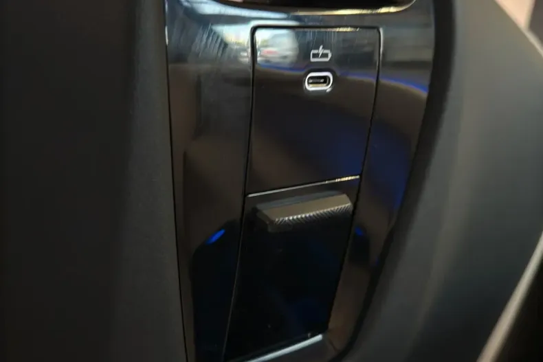 BMW iX din 2023 cu 24.300 km - oferta BMW106215 - foto 29