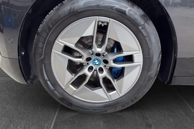 BMW iX din 2023 cu 24.300 km - oferta BMW106215 - foto 33