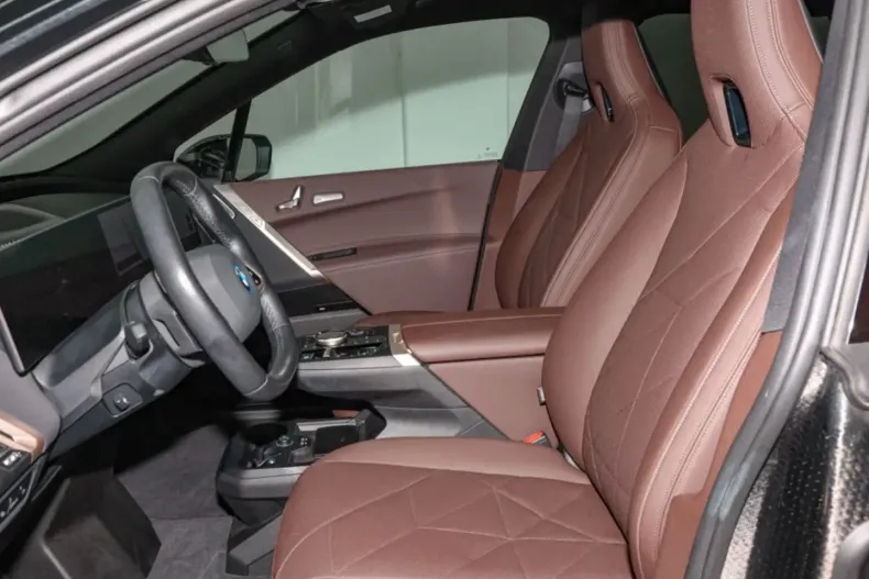 BMW iX din 2024 cu 38.990 km - oferta BMW106219 - foto 7