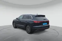 Volkswagen Touareg din 2023 cu 3.766 km - oferta VOL106225 - foto 4