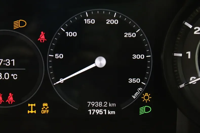 Porsche 911 din 2023 cu 18.000 km - oferta POR106240 - foto 10