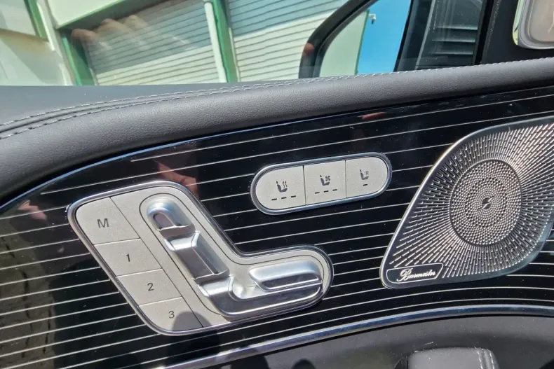 Mercedes-Benz GLS 600 din 2024 cu 11.000 km - oferta MER106251 - foto 5