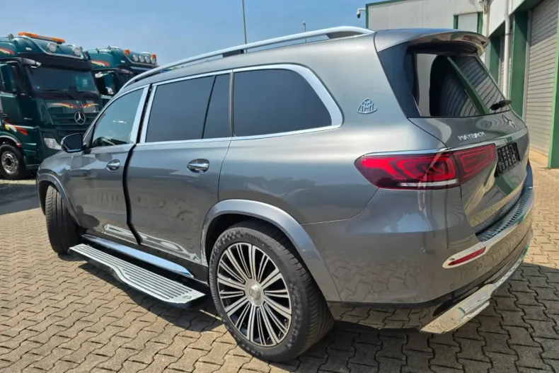 Mercedes-Benz GLS 600 din 2024 cu 11.000 km - oferta MER106251 - foto 10