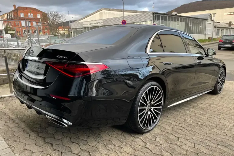Mercedes-Benz S 580 din 2025 cu 22 km - oferta MER106265 - foto 3