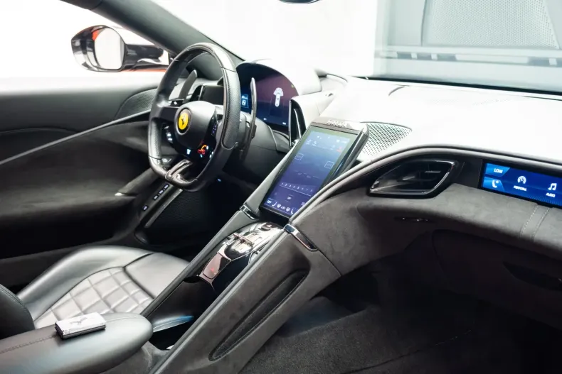 Ferrari Roma din 2022 cu 14.317 km - oferta FER106273 - foto 22