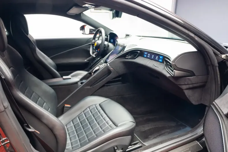 Ferrari Roma din 2022 cu 14.317 km - oferta FER106273 - foto 23