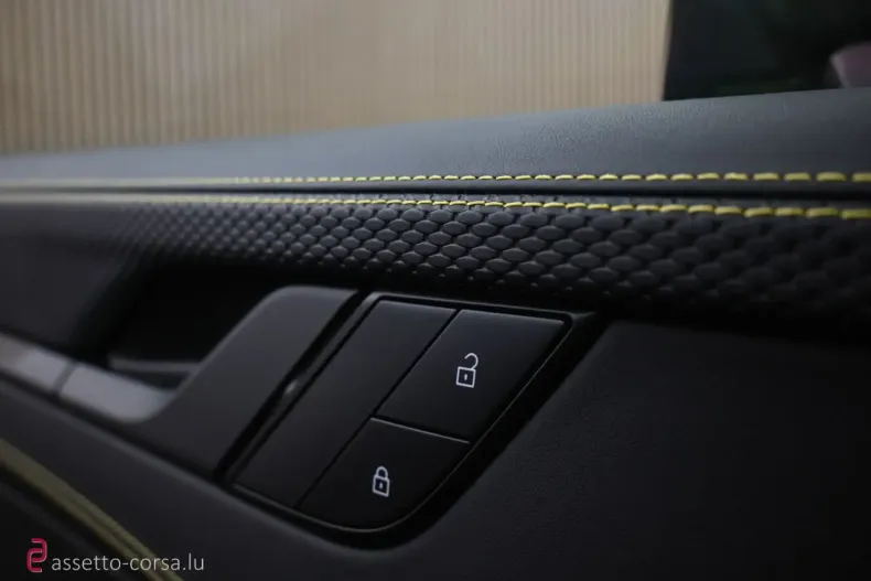 Porsche 992 din 2024 cu 3.219 km - oferta POR106278 - foto 22