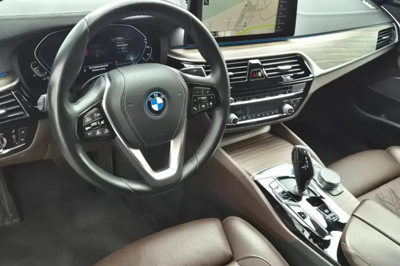 BMW 545 din 2025 cu 76.591 km - oferta BMW106281 - foto 5