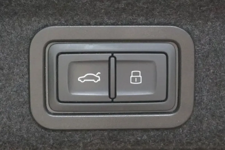 Audi A6 din 2022 cu 77.427 km - oferta AUD106282 - foto 35