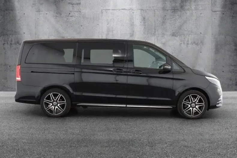 Mercedes-Benz V 300 din 2023 cu 25.000 km - oferta MER106286 - foto 5