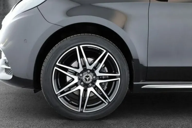 Mercedes-Benz V 300 din 2023 cu 21.000 km - oferta MER106289 - foto 11