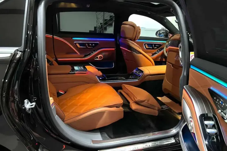 Mercedes-Benz S 580 din 2025 cu 20 km - oferta MER106297 - foto 8