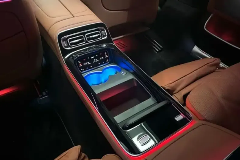 Mercedes-Benz S 580 din 2025 cu 20 km - oferta MER106297 - foto 19