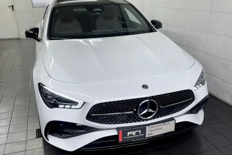 Mercedes-Benz CLA 180 din 2024 cu 10.000 km - oferta MER106299 - foto 4