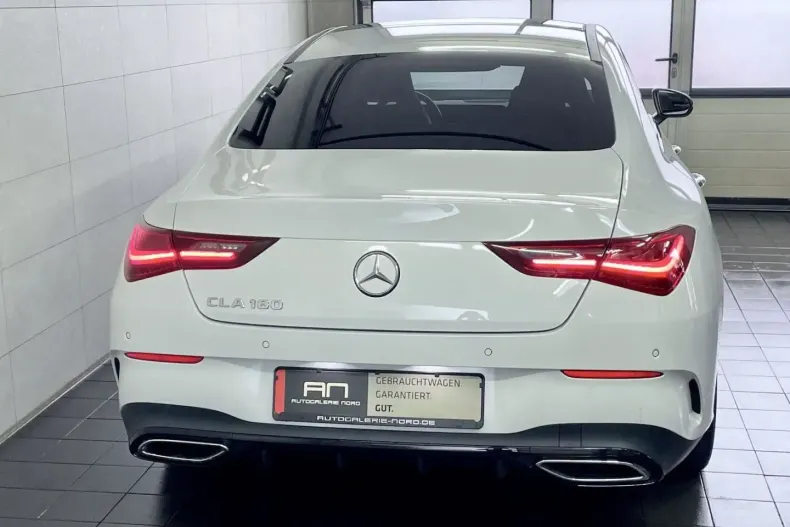 Mercedes-Benz CLA 180 din 2024 cu 10.000 km - oferta MER106299 - foto 6