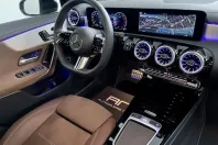 Mercedes-Benz CLA 180 din 2024 cu 10.000 km - oferta MER106299 - foto 11