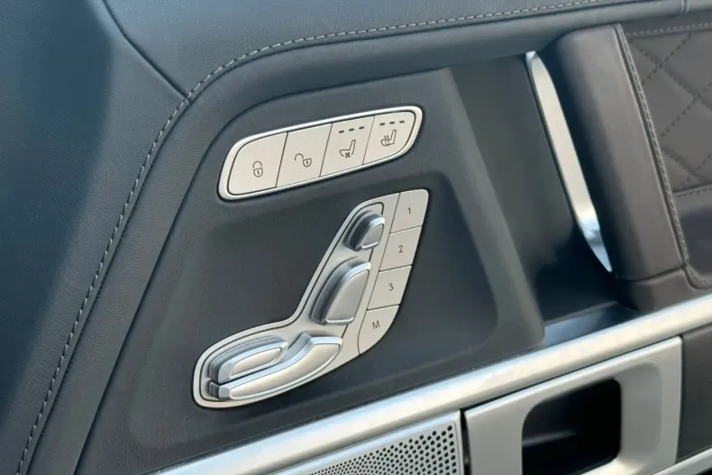 Mercedes-Benz G 500 din 2023 cu 11.200 km - oferta MER106304 - foto 18