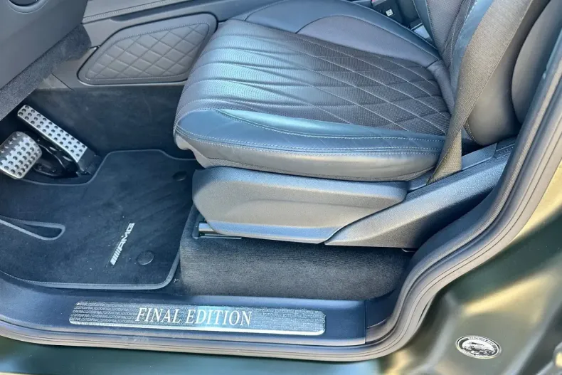 Mercedes-Benz G 500 din 2023 cu 10.000 km - oferta MER106306 - foto 8