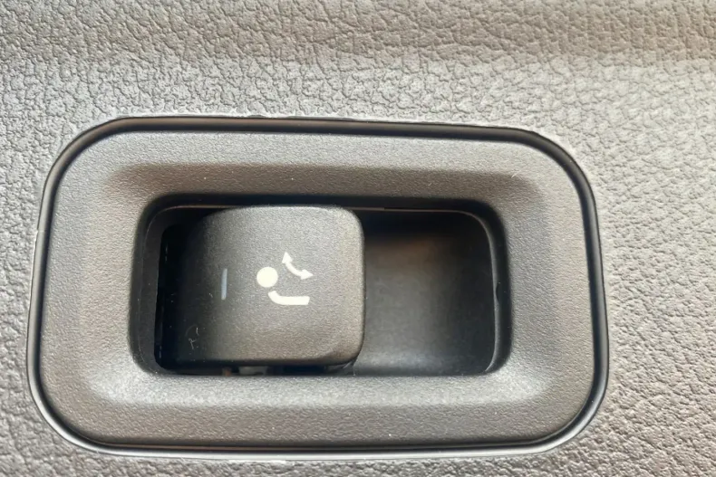 Mercedes-Benz GLE 350 din 2021 cu 68.794 km - oferta MER106309 - foto 24