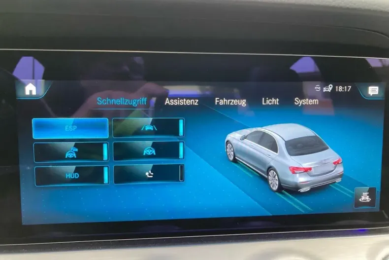 Mercedes-Benz E 300 din 2021 cu 54.057 km - oferta MER106313 - foto 18