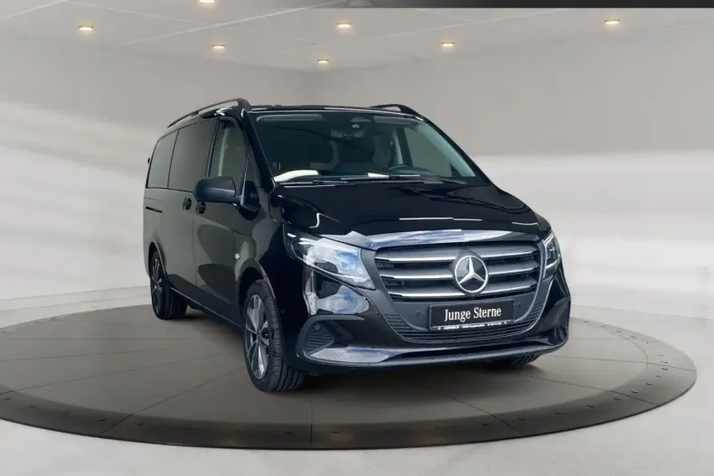 Mercedes-Benz Vito din 2024 cu 9.820 km - oferta MER106314 - foto 1