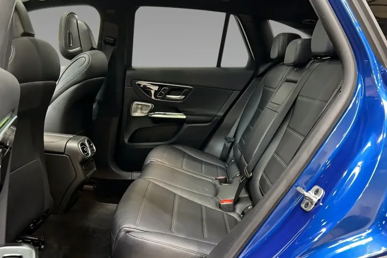 Mercedes-Benz GLC 400 din 2022 cu 50.314 km - oferta MER106315 - foto 10