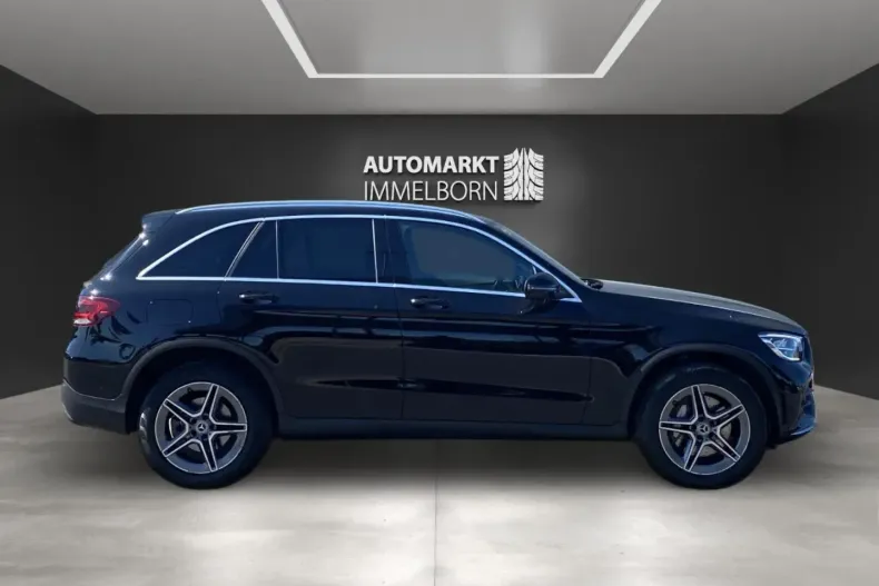 Mercedes-Benz GLC 300 din 2021 cu 29.607 km - oferta MER106318 - foto 11