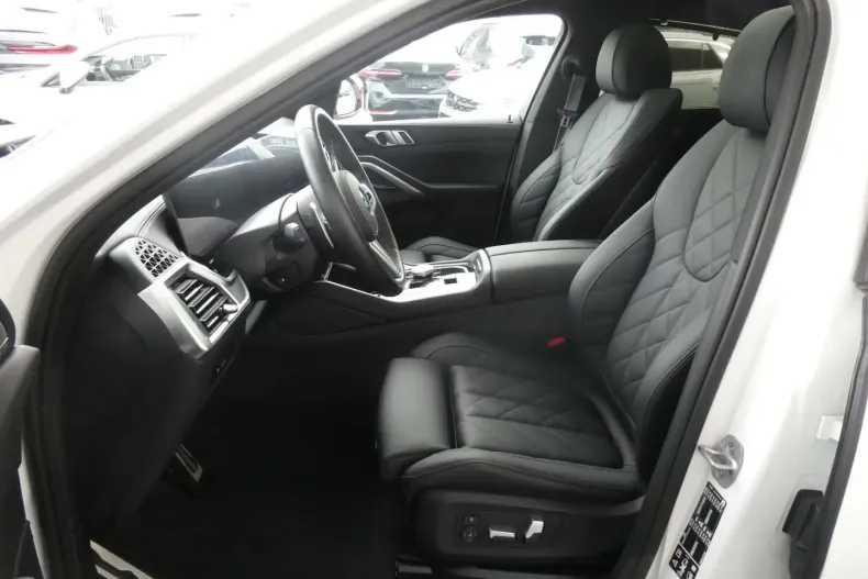 BMW X6 M60 din 2024 cu 29.899 km - oferta BMW106339 - foto 9