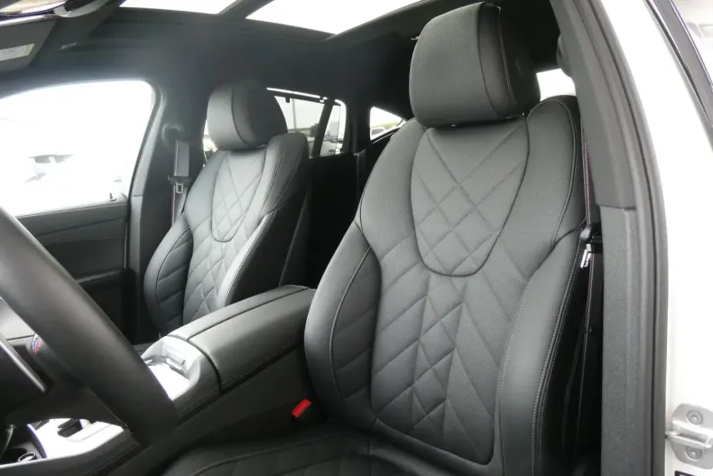 BMW X6 M60 din 2024 cu 29.899 km - oferta BMW106339 - foto 10