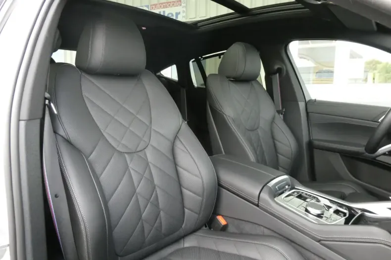 BMW X6 M60 din 2024 cu 29.899 km - oferta BMW106339 - foto 14