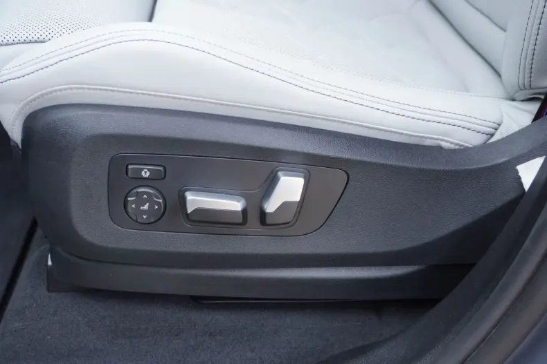 BMW X5 M60 din 2024 cu 19.200 km - oferta BMW106348 - foto 9