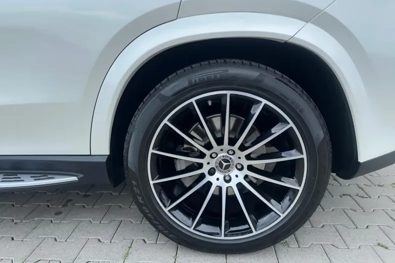 Mercedes-Benz GLE 400 din 2024 cu 7.000 km - oferta MER106357 - foto 35