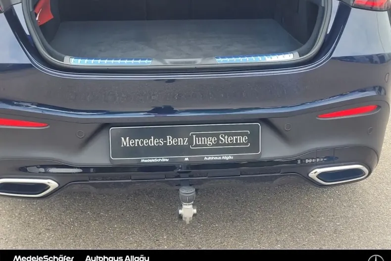 Mercedes-Benz GLC 200 din 2024 cu 13.602 km - oferta MER106370 - foto 9