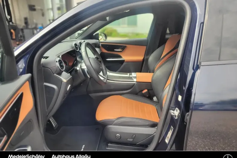 Mercedes-Benz GLC 200 din 2024 cu 13.602 km - oferta MER106370 - foto 11