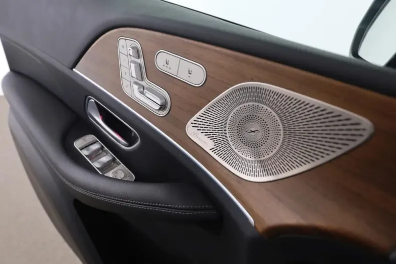 Mercedes-Benz GLE 450 din 2024 cu 13.900 km - oferta MER106378 - foto 14