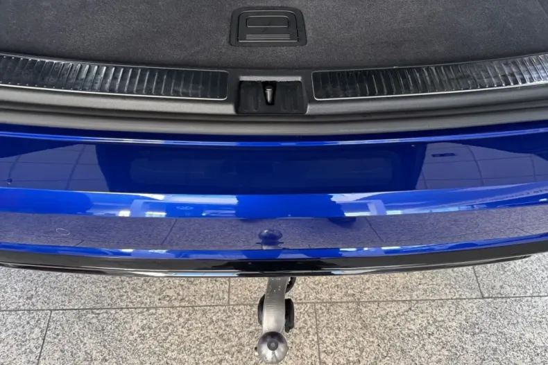 Volkswagen Touareg din 2024 cu 49.900 km - oferta VOL106387 - foto 13