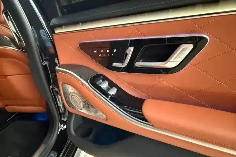 Mercedes-Benz S 400 din 2023 cu 20.000 km - oferta MER106390 - foto 6