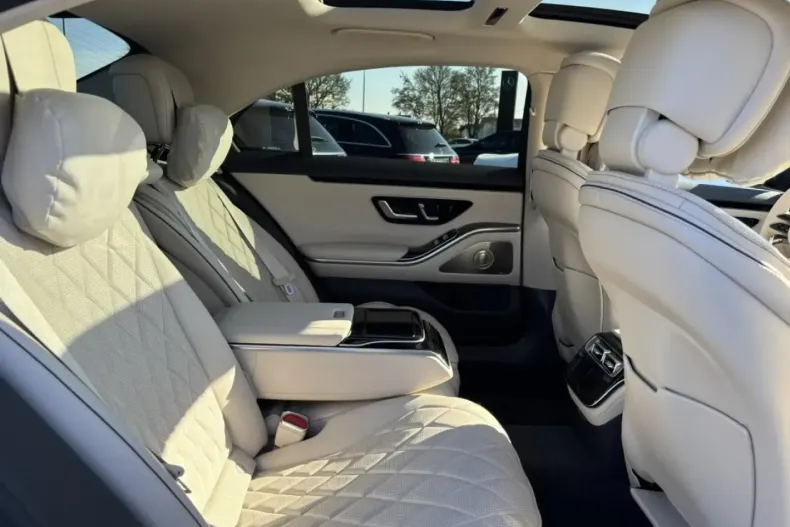 Mercedes-Benz S 400 din 2023 cu 55.200 km - oferta MER106391 - foto 19